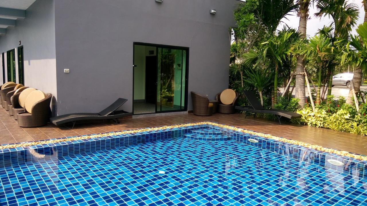 Dusit Grand Condo View Jomtien Beach Extérieur photo