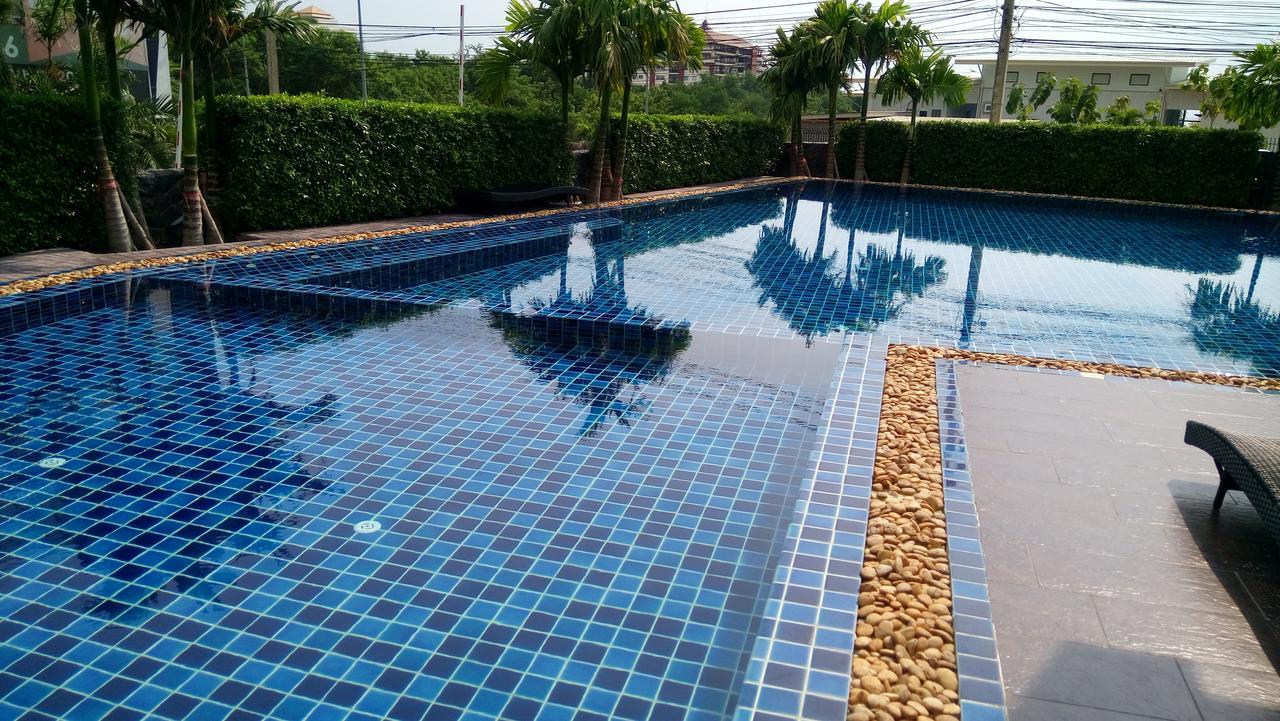 Dusit Grand Condo View Jomtien Beach Extérieur photo
