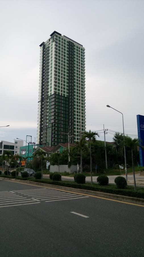 Dusit Grand Condo View Jomtien Beach Extérieur photo
